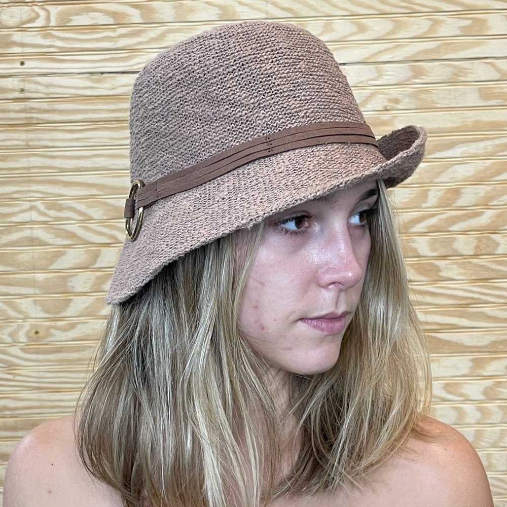 Women's European Style Fedora - Tan and Gold Accent